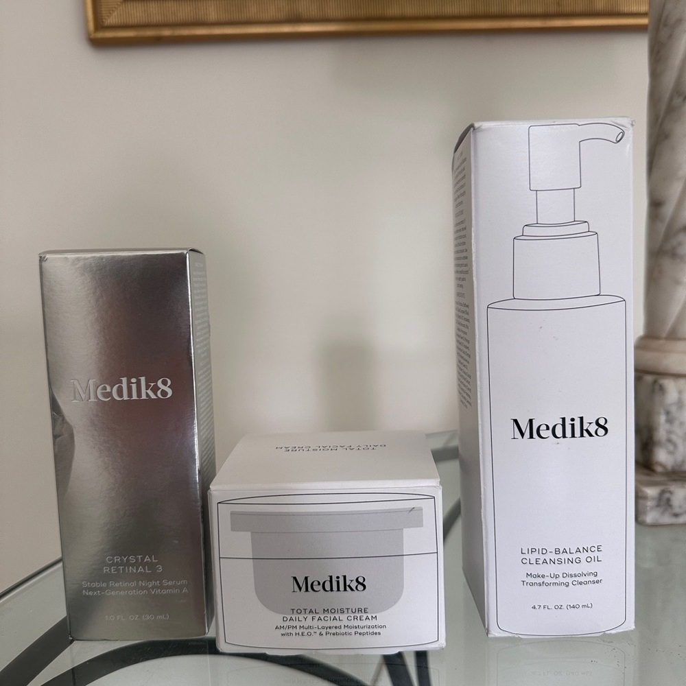 Medik8 Skincare Set - Lipid Cleanser, Retinal and Moisture Daily Face Cream